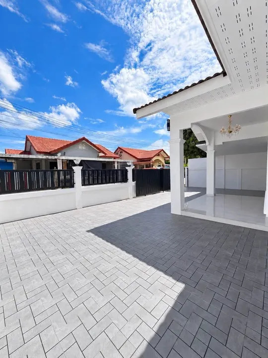 3 Bedroom House for sale at Dee & Dee Phase 2