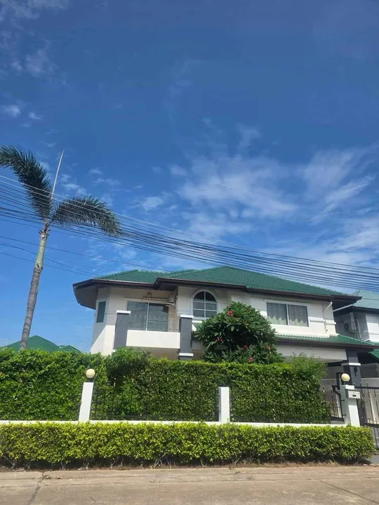 3 Bedroom Villa for rent in Soi Siam
