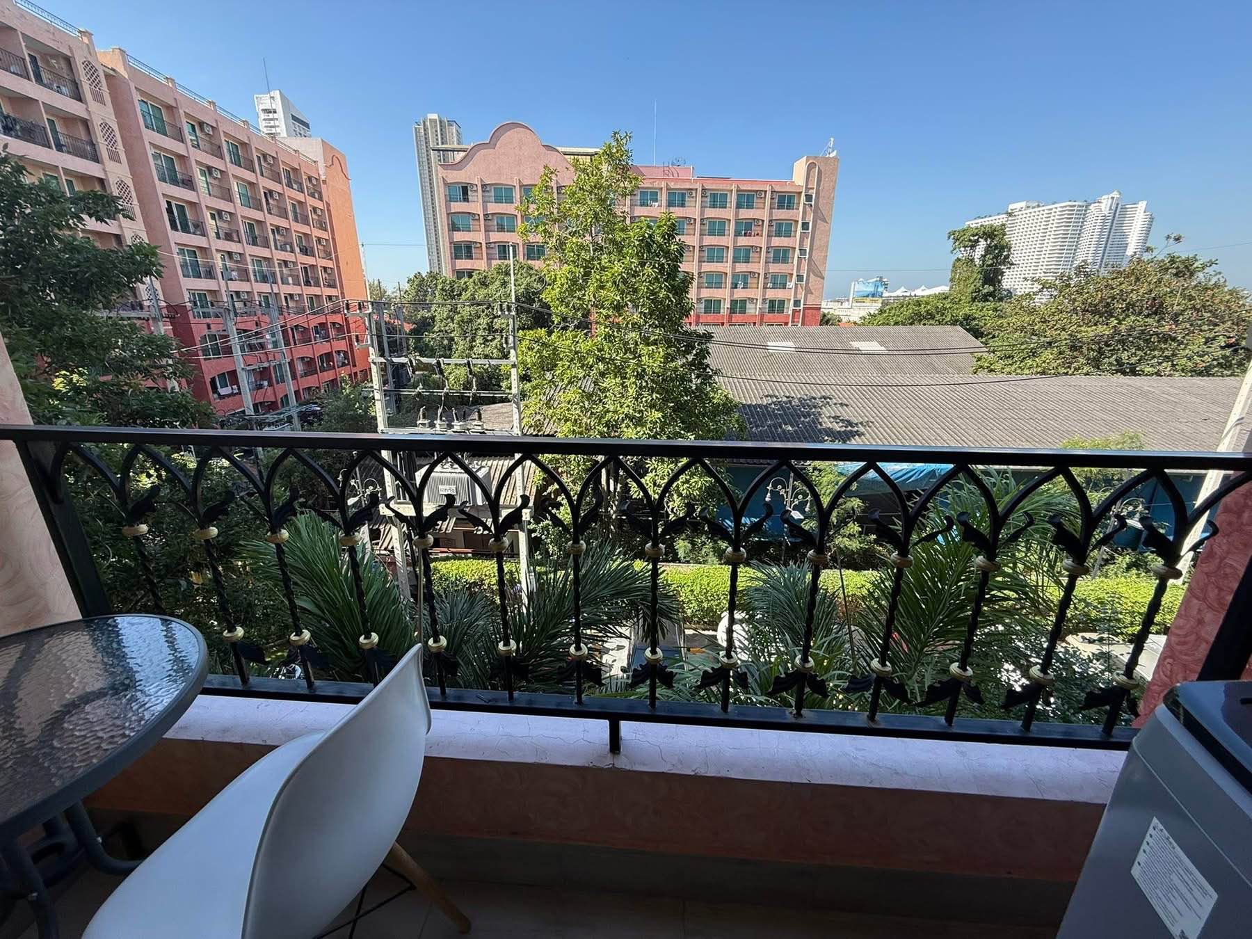 1 Bedroom Apartment for rent at Seven Seas Condo Resort