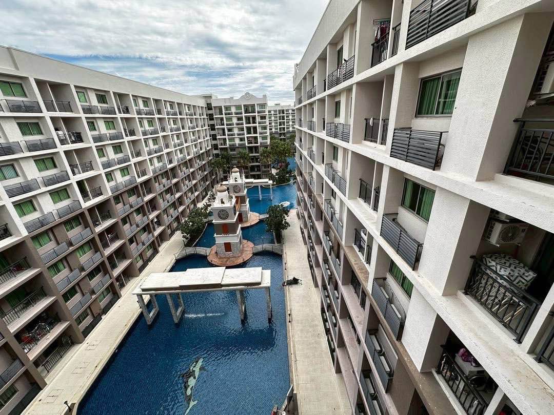 1 Bedroom Condo for rent at Arcadia Beach Continental