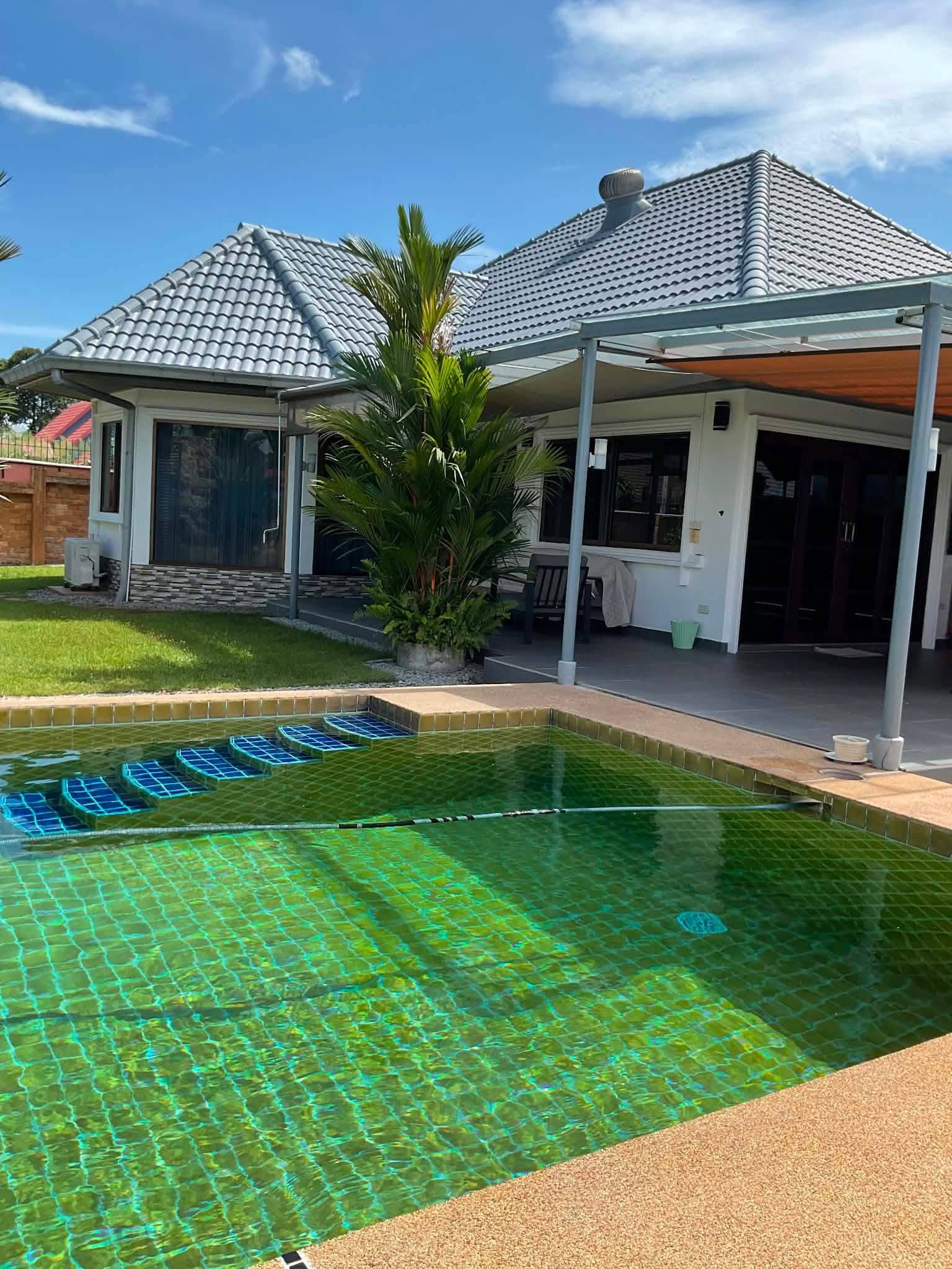 3 Bedroom House for rent in Pattanakarn