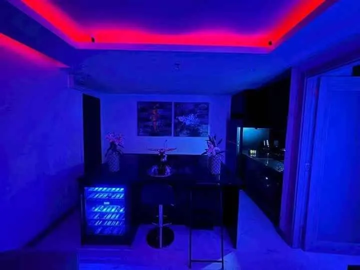 1 Bedroom Condo for sale at Peak Tower