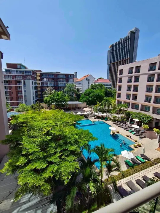 Photo from a listing at Centara Avenue Residences