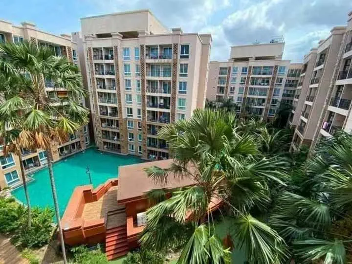 Photo from a listing at Atlantis Condo Resort