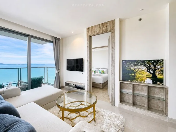 Photo from a listing at The Panora Estuaria