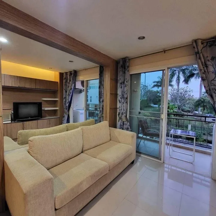 Studio for sale at Porchland