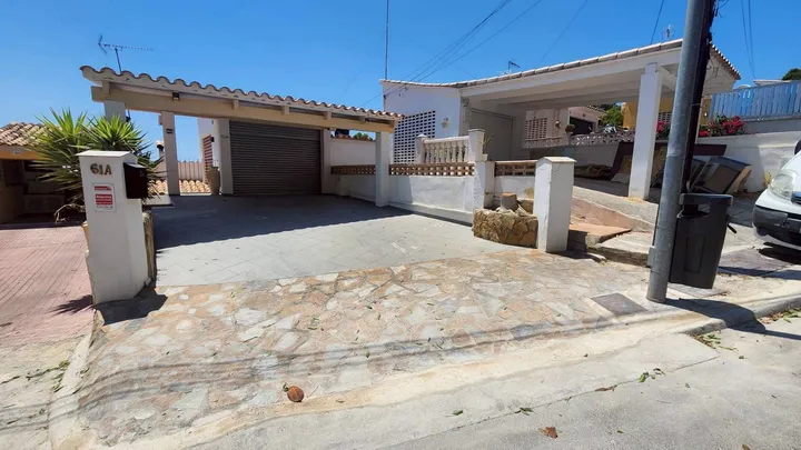 Photo from a listing at Chokchai Village