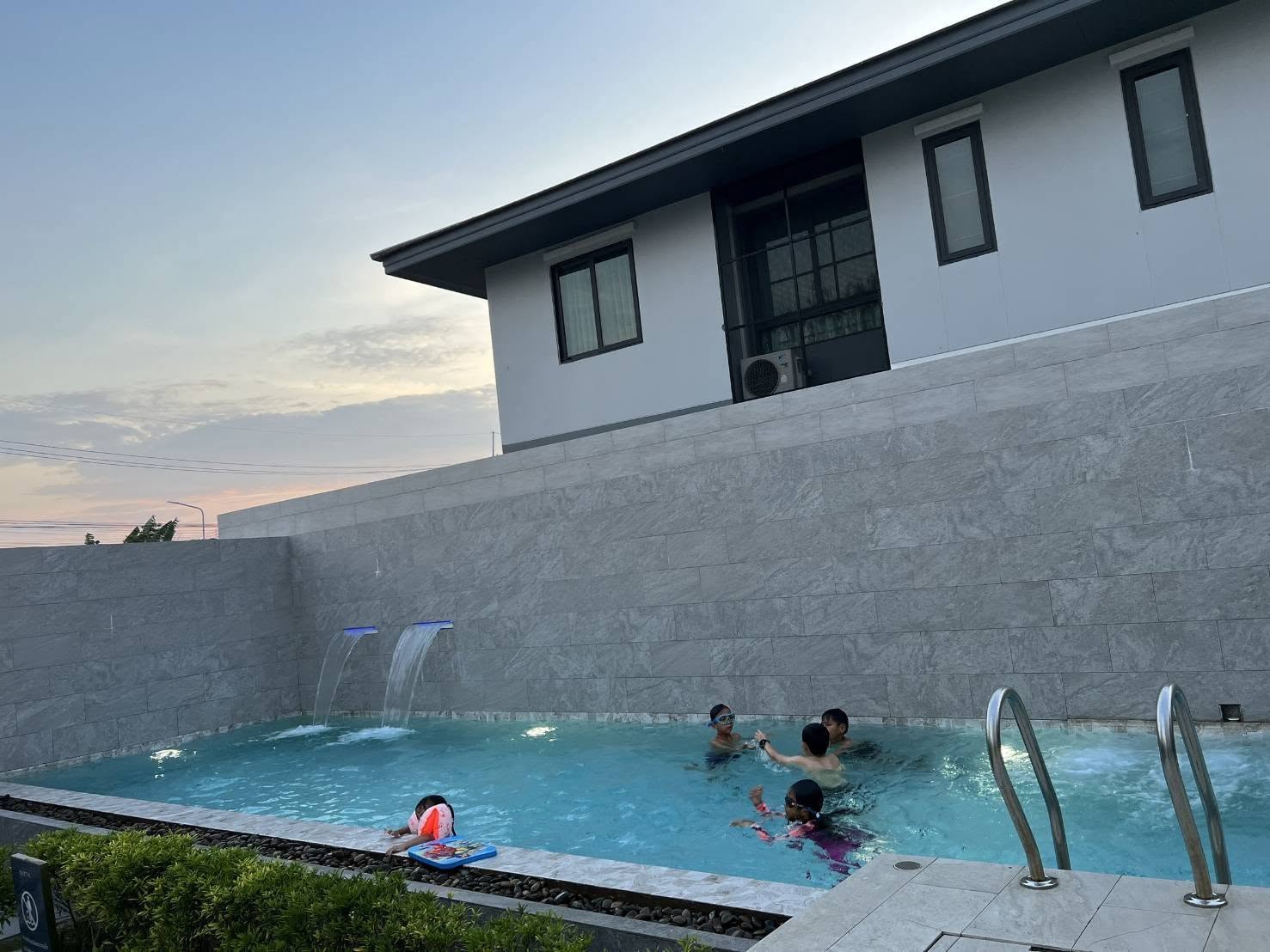 4 Bedroom House for rent in Nong Prue