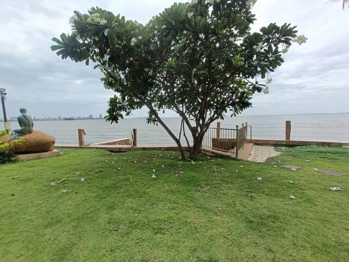 2 Bedroom Apartment for sale at Paradise Ocean View
