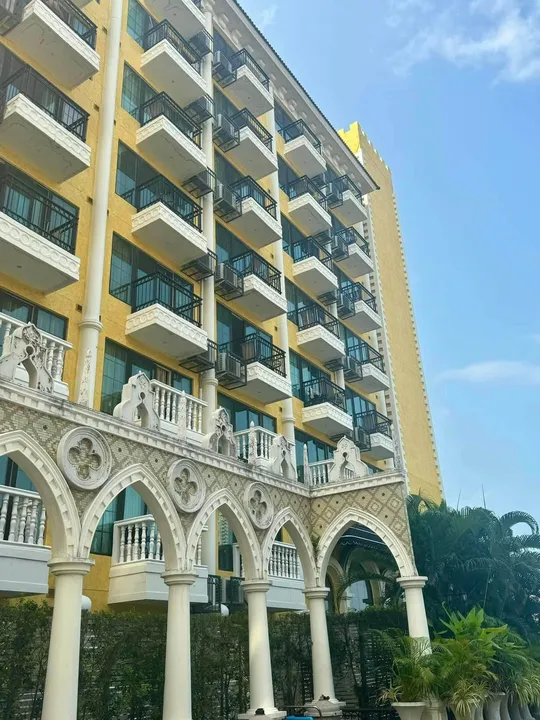 Condo for rent at Venetian Signature Condo Resort