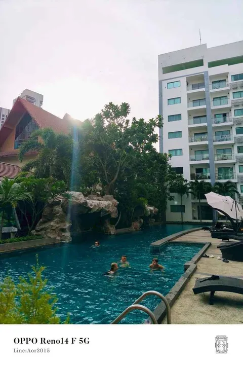 1 Bedroom Condo for rent at Club Royal Wongamat