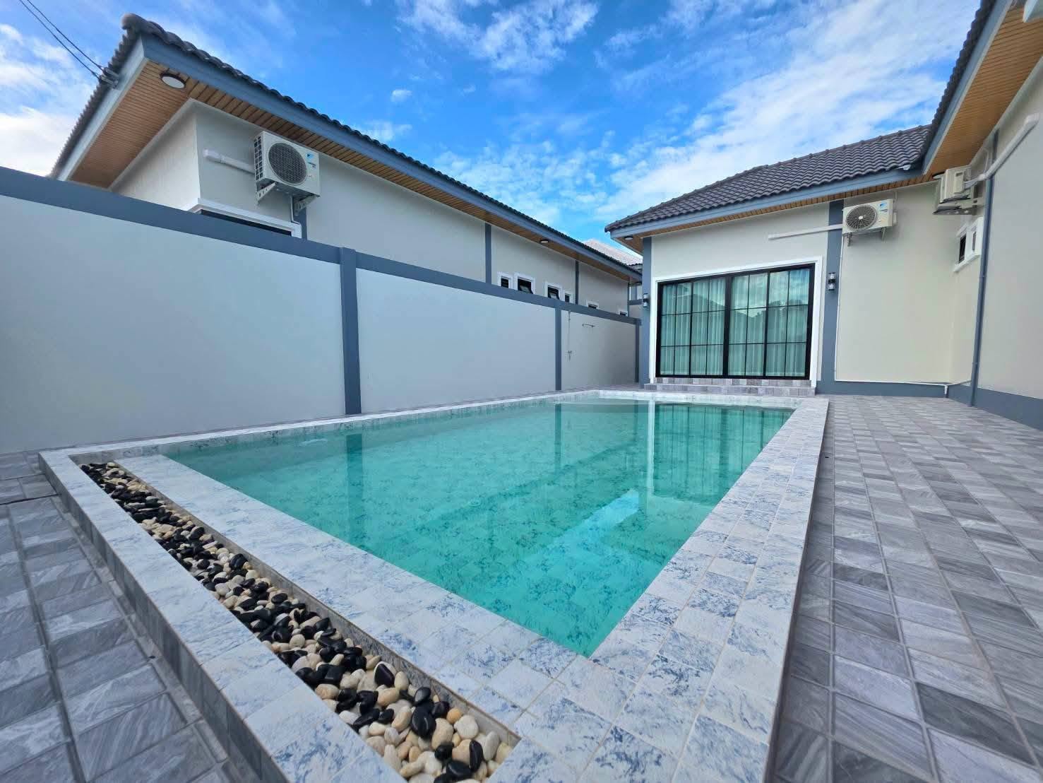 4 Bedroom Villa for sale in Siam Country Club