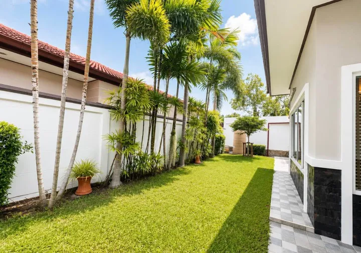 3 Bedroom Villa for rent in Huai Yai