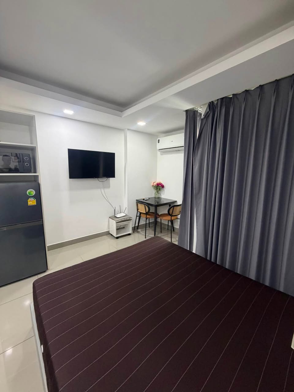 Studio for rent at Siam Oriental Star