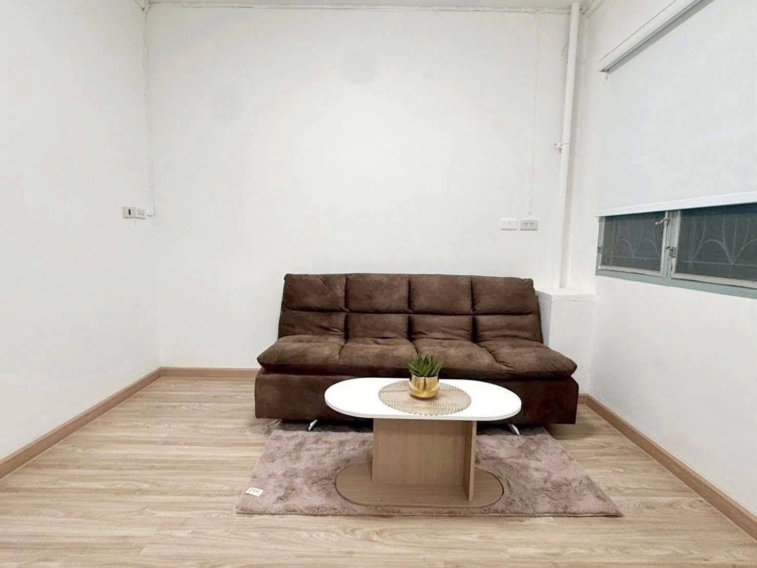 2 Bedroom Condo for sale in Na Kluea