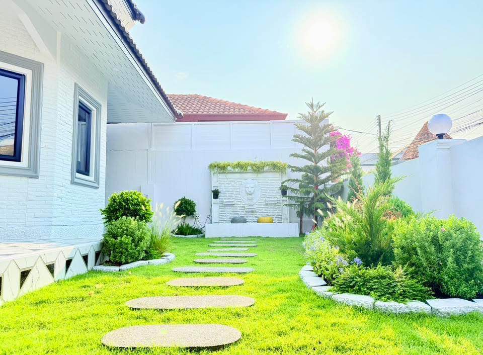 3 Bedroom House for sale in North Pattaya