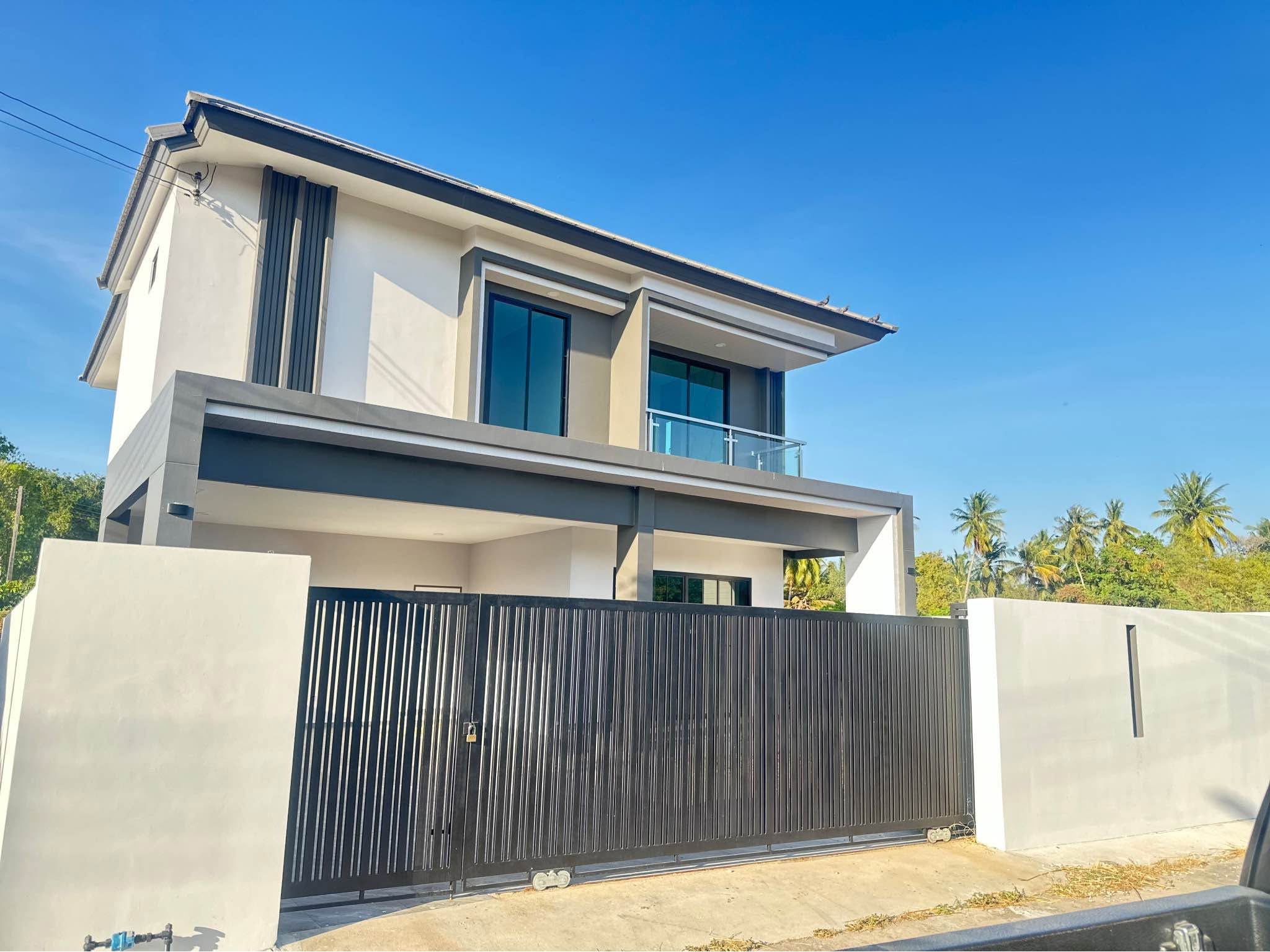 4 Bedroom Villa for sale in Noen Plub Wan