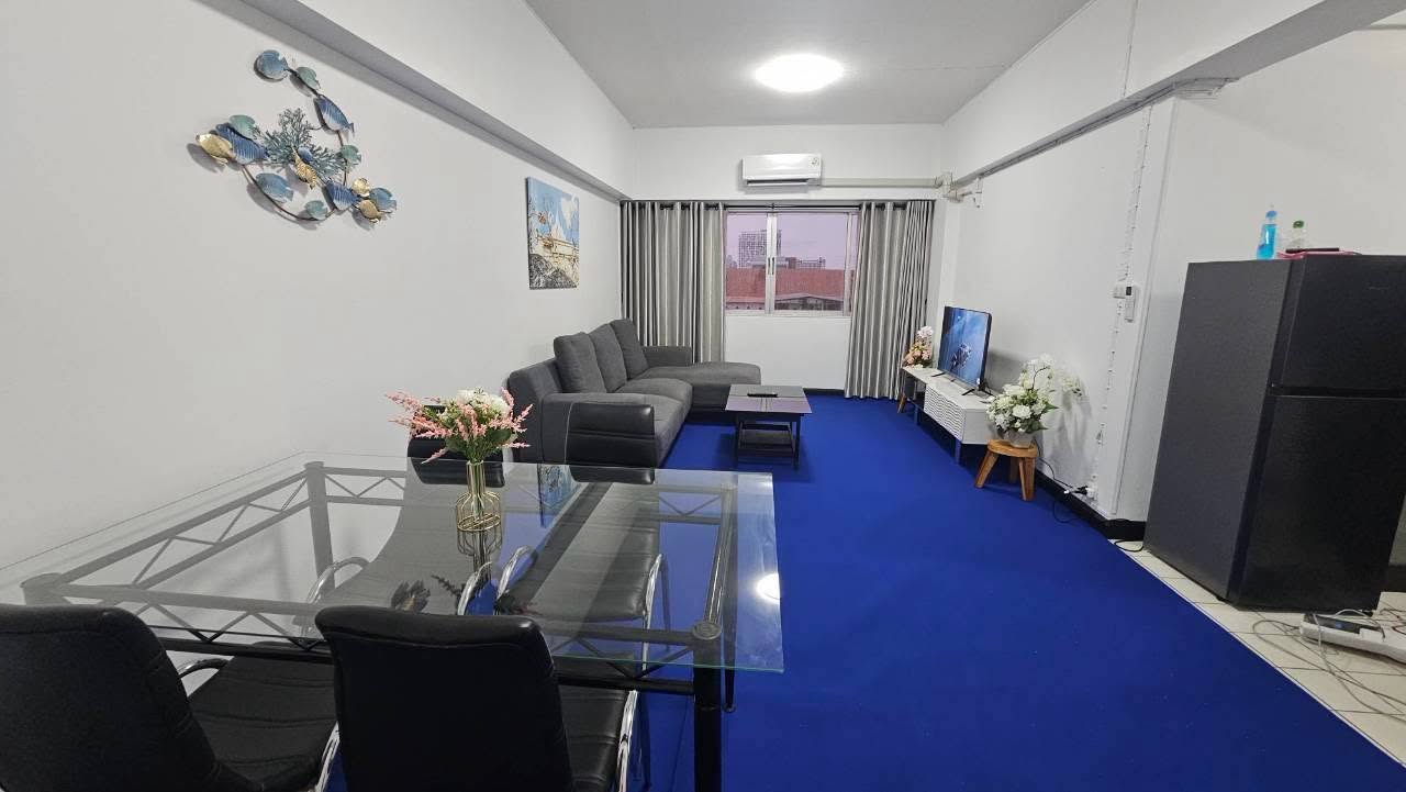 1 Bedroom Condo for rent in Thepprasit