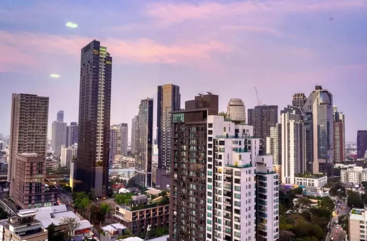 Photo from a listing at Ideo Q Sukhumvit 36