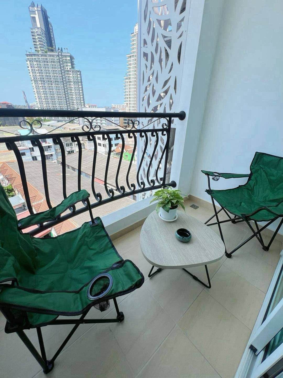 2 Bedroom Condo for sale at City Garden Olympus