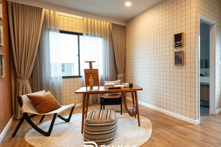 4 Bedroom House for sale in Chaiyapruek