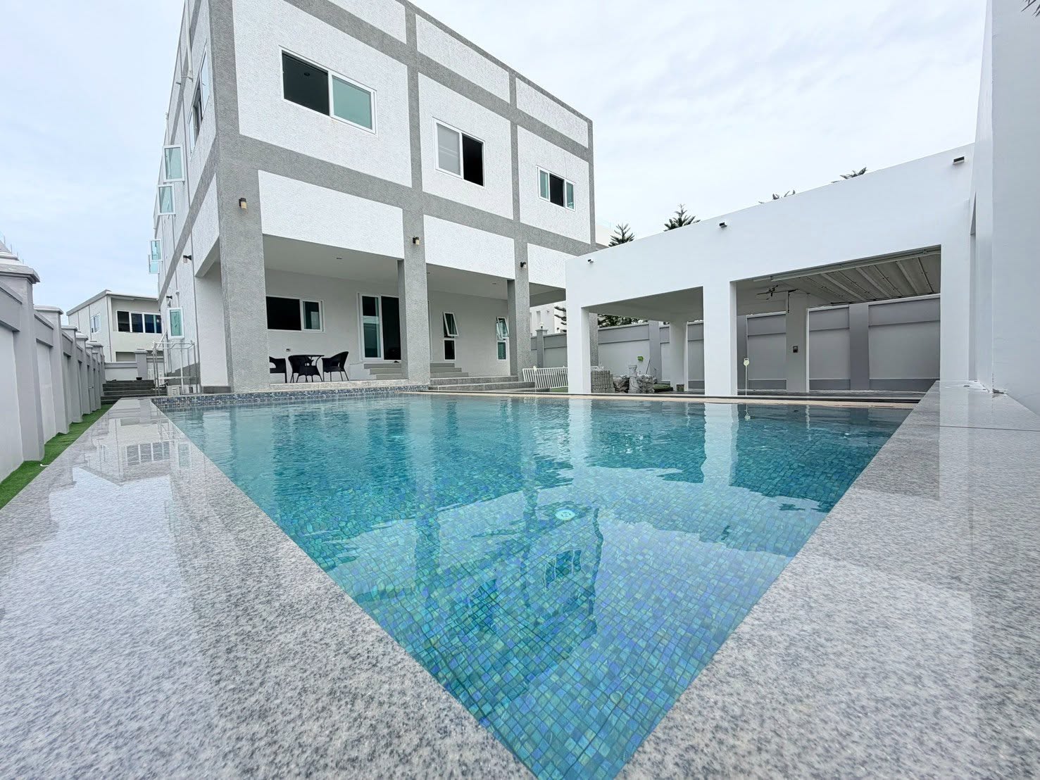 4 Bedroom House for rent in Khao Talo