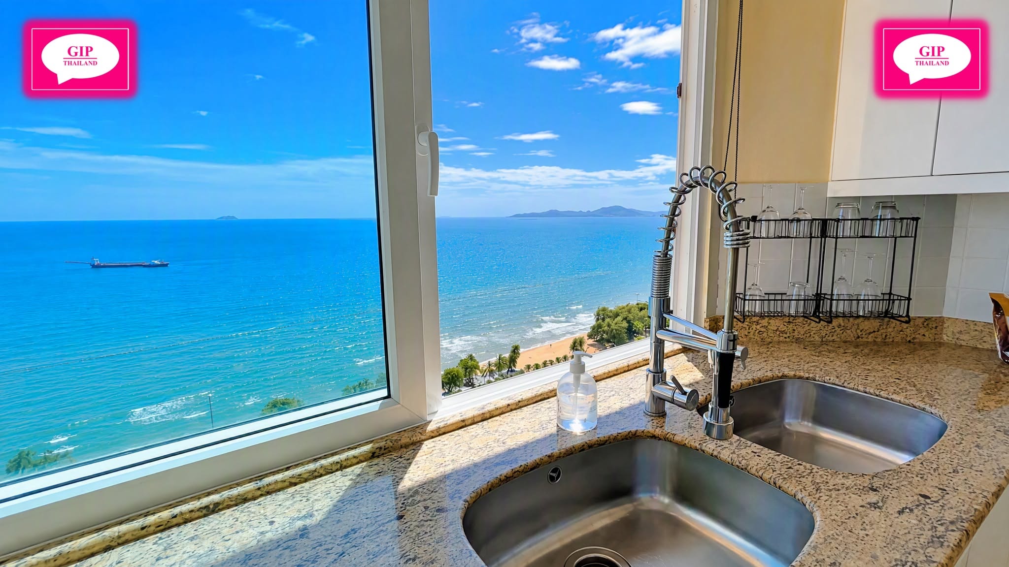 1 Bedroom Condo for sale at View Talay 5
