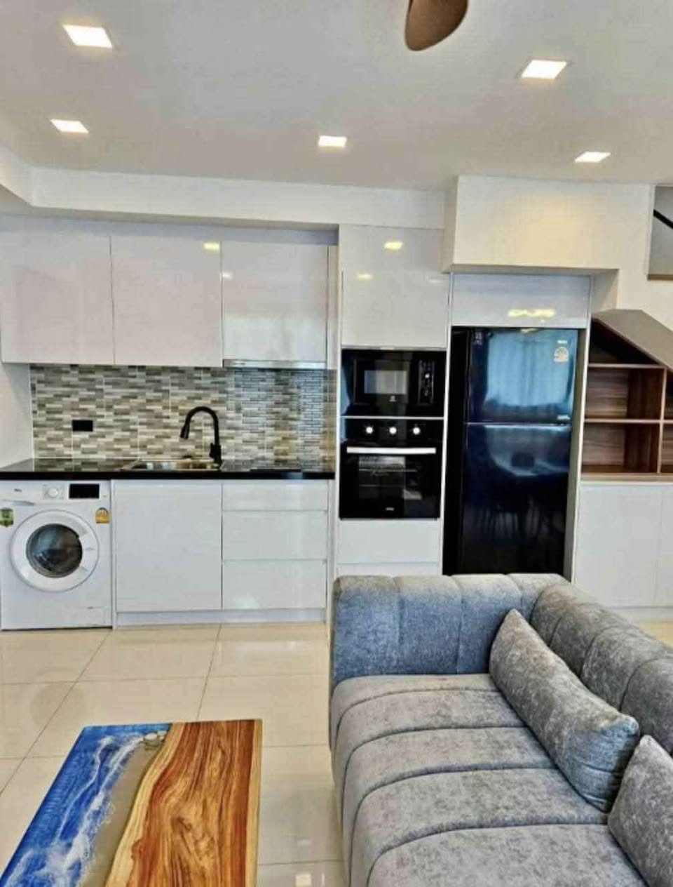 2 Bedroom Condo for rent at Laguna Beach Resort 2