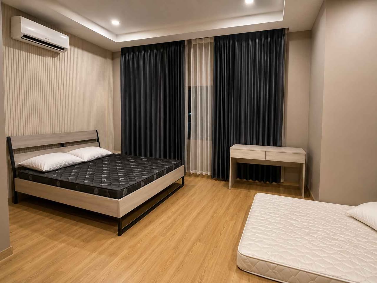 3 Bedroom House for sale at The Lake