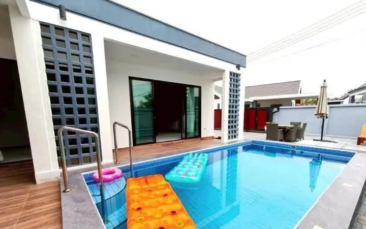 4 Bedroom Villa for rent in Mabprachan