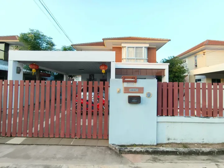Listing photo