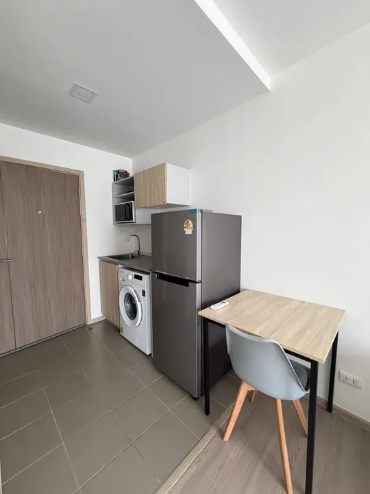 Studio for rent at Vay Pothisan 1