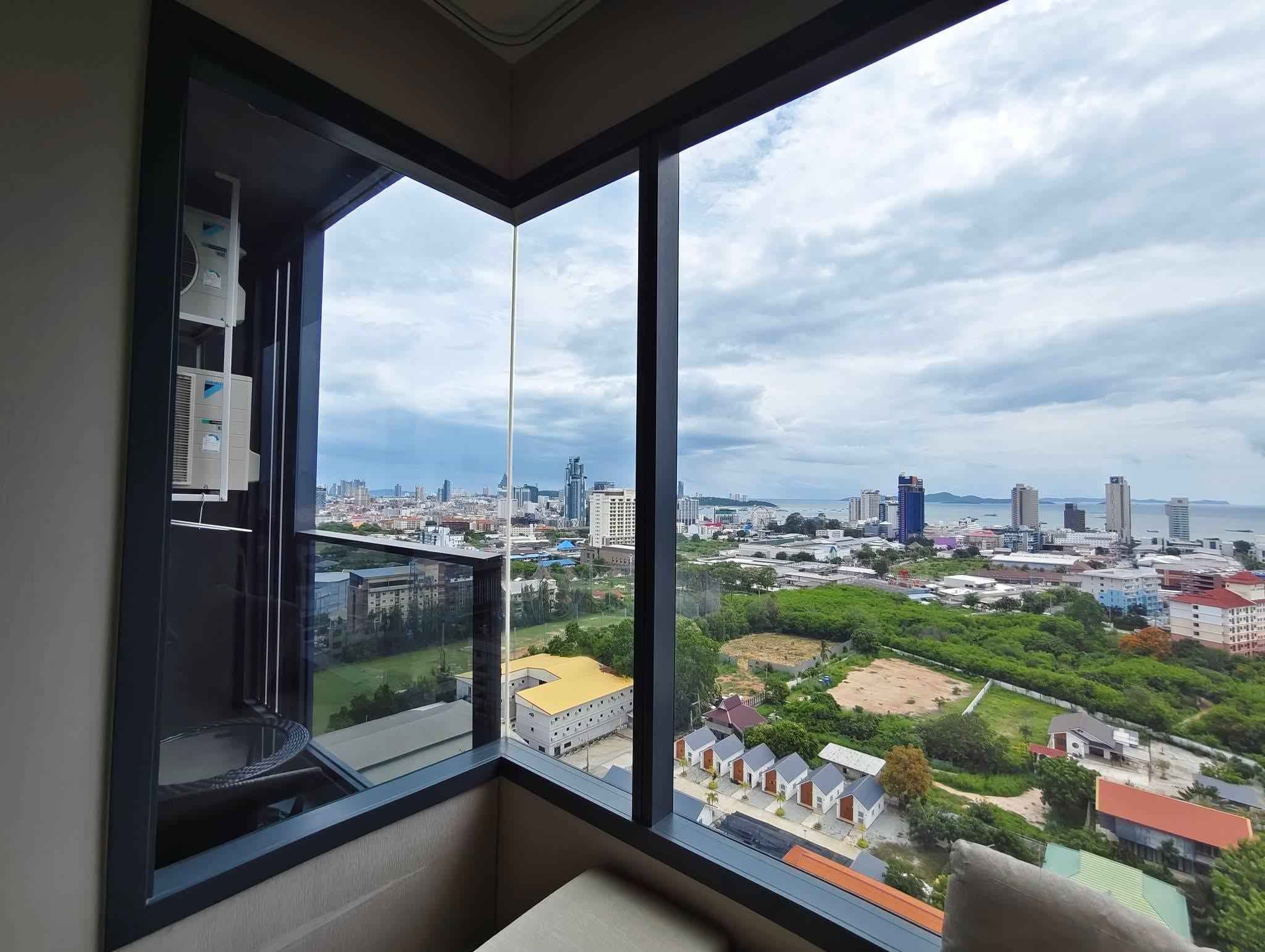 1 Bedroom Condo for sale at One Pattaya