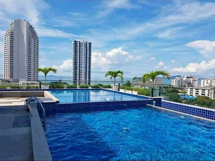 Photo from a listing at Laguna Bay 2