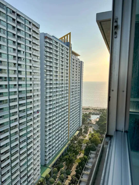 Photo from a listing at Lumpini Park Beach Na Jomtien