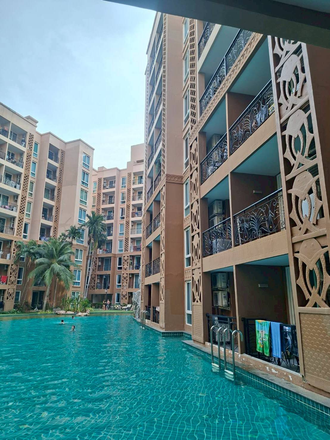 1 Bedroom Condo for rent at Atlantis Condo Resort