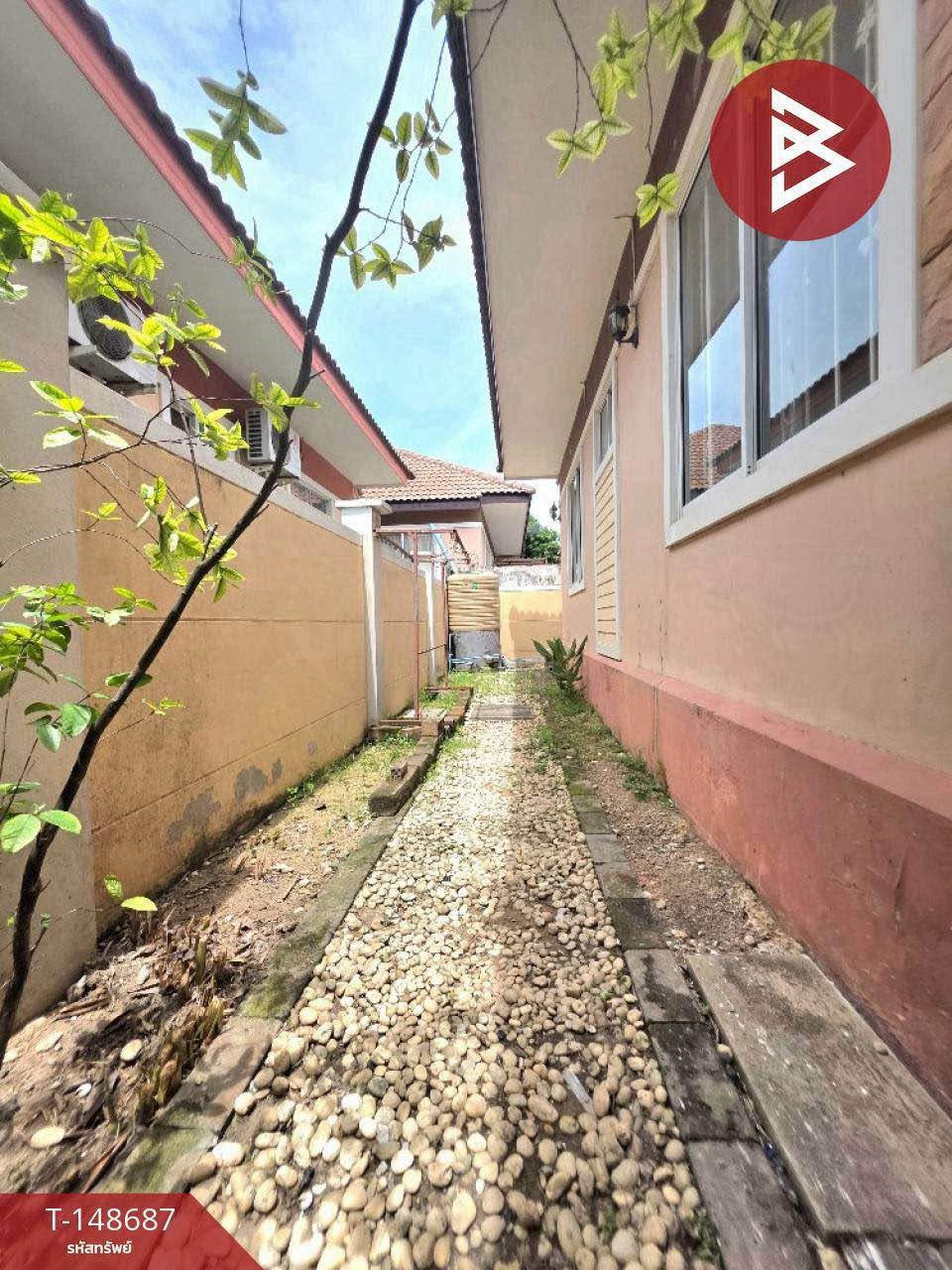 2 Bedroom House for sale at Win Garden Place