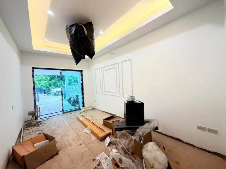 3 Bedroom Townhouse for sale at Rattanakorn Village 10