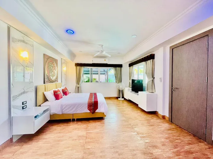 3 Bedroom Villa for sale in Jomtien