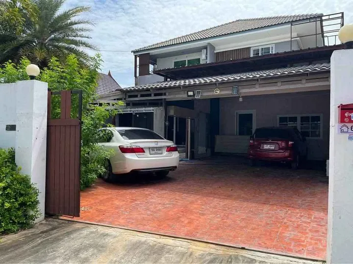 4 Bedroom Townhouse for rent in North Pattaya