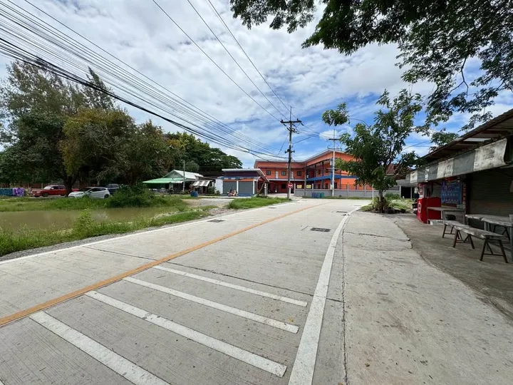 Land for sale in Khao Chi Chan