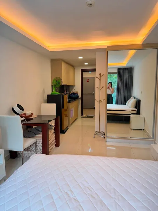 Listing photo