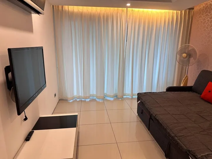1 Bedroom Condo for rent at Sunset Boulevard Residence 2