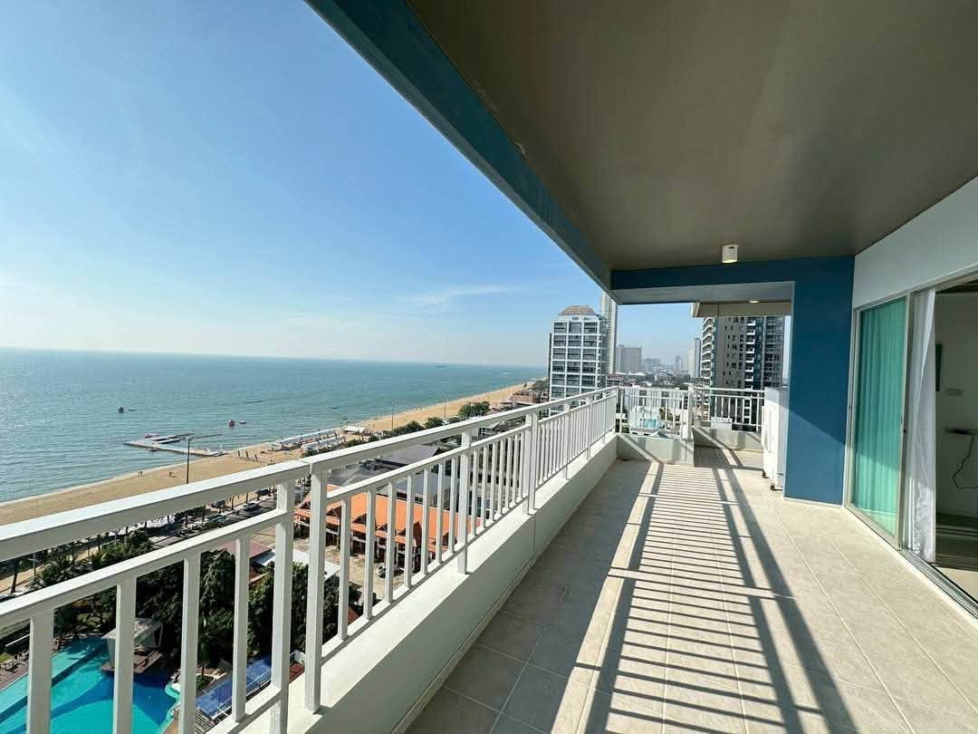 3 Bedroom Condo for rent at Lumpini Seaview